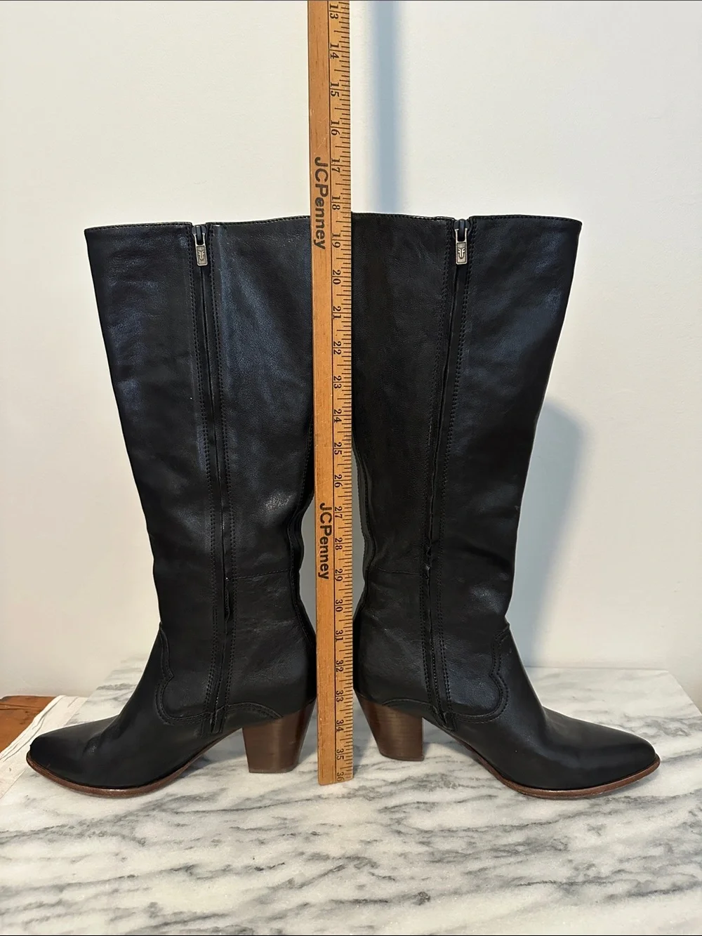 FRYE Reed Inside Zip Tall Boots Black Leather Knee High Heeled Style 70904 8M